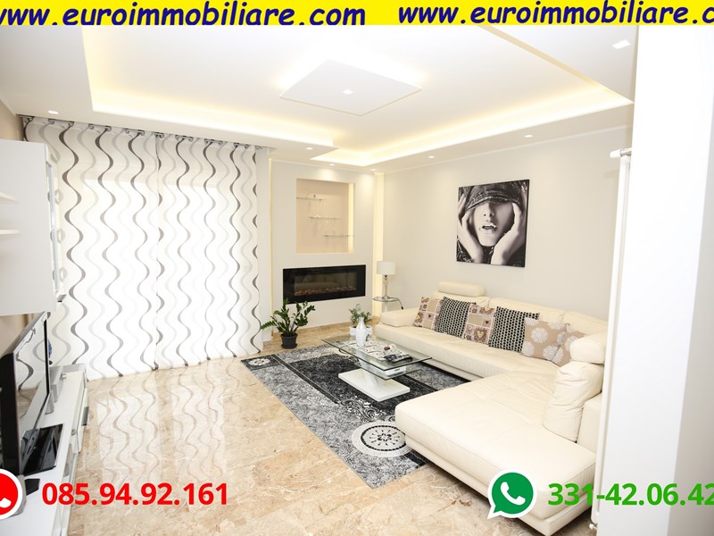 Appartamento in Vendita a Pineto, zona PINETO, 232'000&euro;, 130 m², arredato, con Box