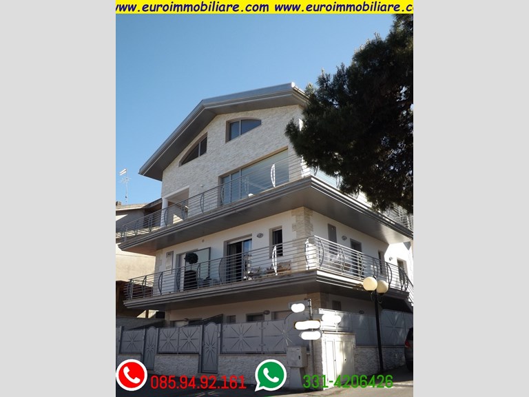 Quadrilocale in Vendita a Pineto, zona PINETO, 125'000&euro;, 90 m²