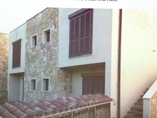 Villetta a schiera in Vendita a Narbolia, zona IS ARENAS, 63'650€, 85 m²