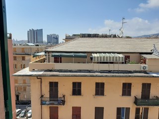 Stanza in Affitto a Genova, zona foce, 260€, 100 m², arredato