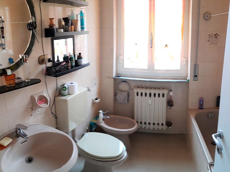 Trilocale in Vendita a Cairo Montenotte, zona via colla, 56, 65'000€, 70 m², arredato