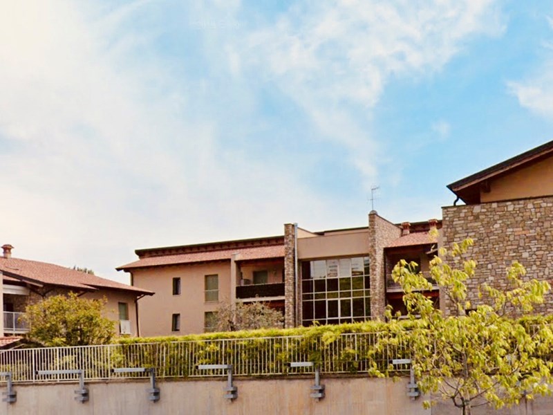 Appartamento in Vendita a Salò, 200'000€, 110 m²