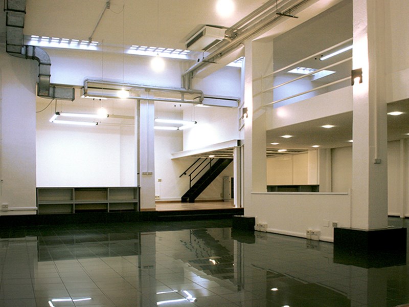 Loft in Vendita a Milano, zona Buenos Aires, 950'000€, 340 m²