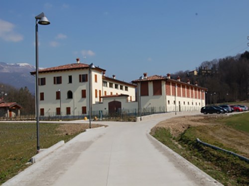 Bilocale in Affitto a Pontida, zona Parco Adda, 490€, 45 m², arredato