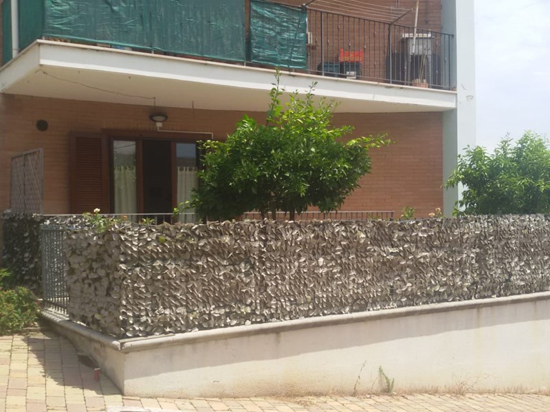 Appartamento in Vendita a Miglianico, zona centrale, 135'000€, 140 m², arredato