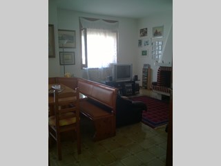 Trilocale in Vendita a Lecce, zona Borgo San Nicola, 60'000€, 150 m²