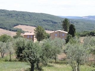 Casale in Vendita a Radicondoli, zona Belforte, 980'000€, 630 m²