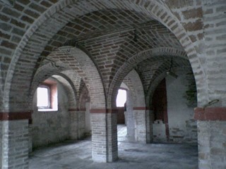 Laboratorio in Vendita a Montegiorgio, 99'000€, 215 m²