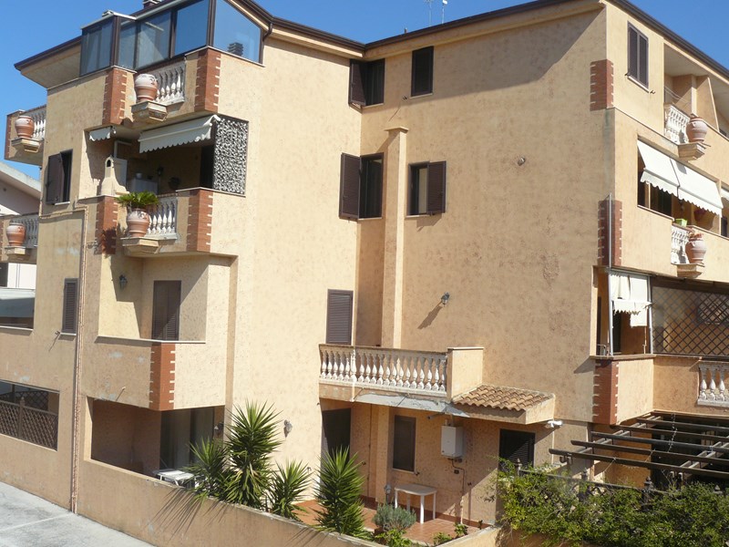 Quadrilocale in Vendita a Ortona, zona Contrada Lazzaretto, 144'000€, 107 m², arredato