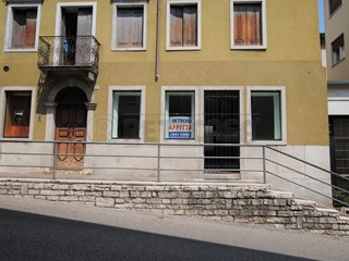 Immobile commerciale in Affitto a Valdagno, 600€, 60 m²