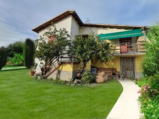 Casa Indipendente in Vendita a La Spezia, zona MEGACINE, 380'000€, 170 m²