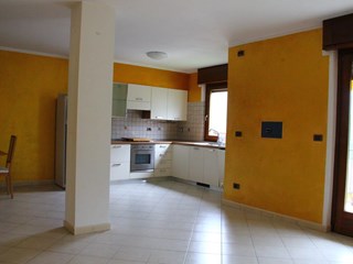 Quadrilocale in Vendita a Chatillon, zona Châtillon, 220'000&euro;, 80 m²