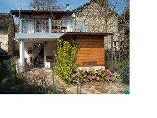 Rustico in Vendita a Falmenta, zona CANNOBBIO, 37'000€, 81 m²