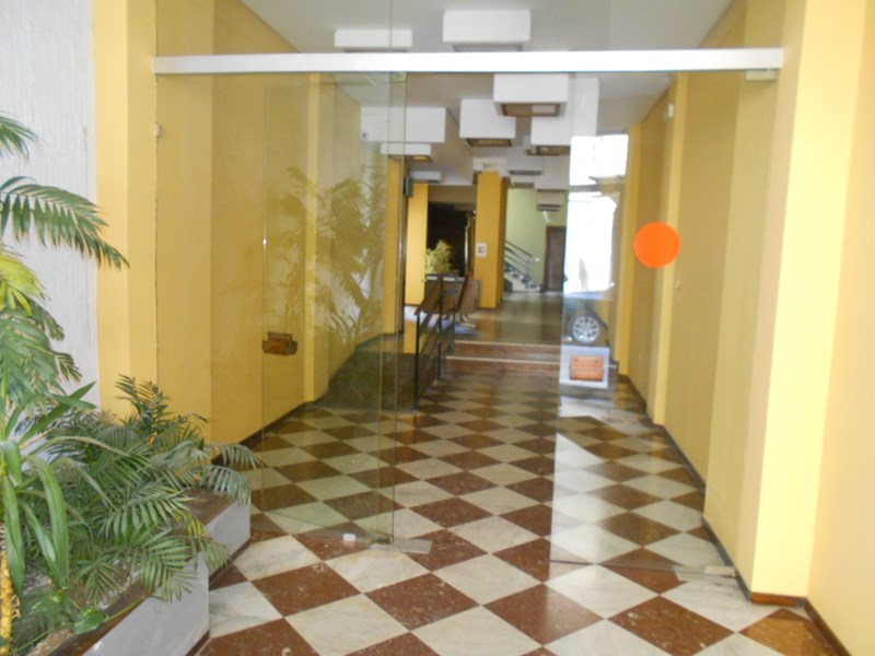 Appartamento in Vendita a Castelvetrano, zona Cewntro Storico, 43'000&euro;, 80 m²