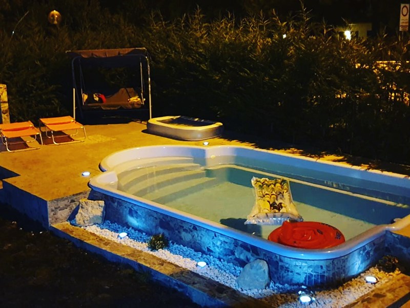 Villetta a schiera in Vendita a Ossago Lodigiano, zona Zona asilo, 210'000€, 140 m², arredato, con Box