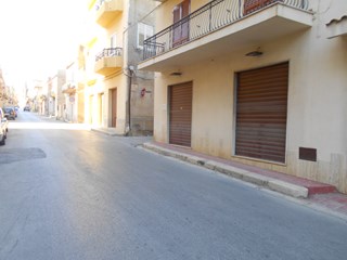 Magazzino in Affitto a Castelvetrano, zona San Giovanni, 470€, 280 m²