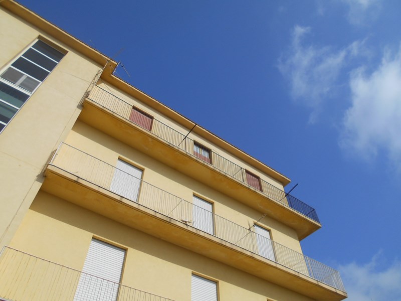 Appartamento in Vendita a Castelvetrano, 48'000&euro;, 120 m²