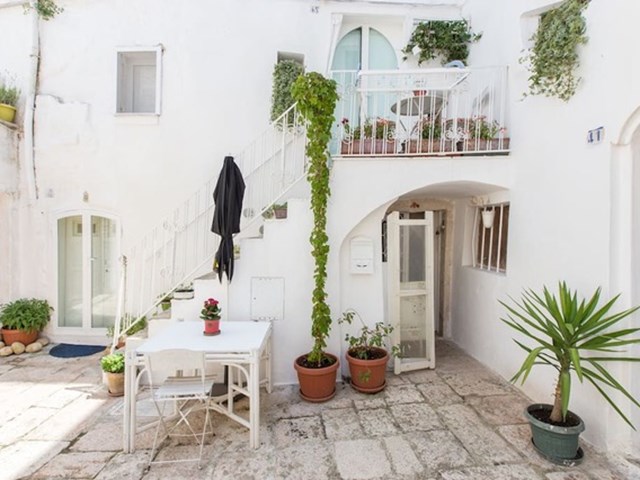 Casa Indipendente in Vendita a Cisternino, 148'000€, 76 m², arredato