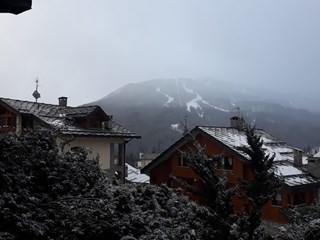 Bilocale in Affitto a Bardonecchia, zona via Tur d'Amun 37, 550€, 50 m², arredato