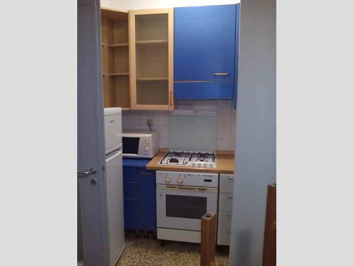 Bilocale in Affitto a Torino, zona Borgata Lesna, 400€, 60 m², arredato