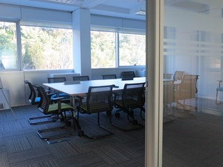 Ufficio in Affitto a Roma, zona eur, 3000 m²