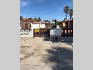 Villa in Vendita a Barletta, zona Settefrati, 195'000€, 100 m²