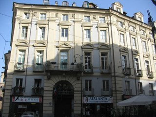 Bilocale in Affitto a Torino, zona CENTRO, 450€, 40 m²