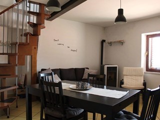 Quadrilocale in Vendita a Aulla, zona Bibola, 60'000€, 80 m²