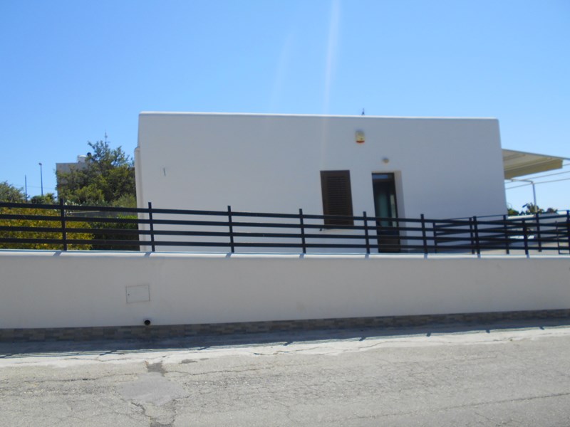 Casa Indipendente in Vendita a Castelvetrano, zona Mille luci, 205'000&euro;, 450 m²