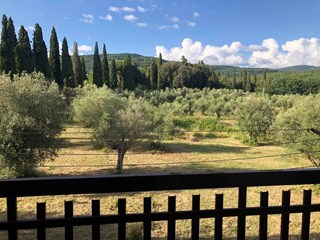 Trilocale in Vendita a Tuoro sul Trasimeno, zona Via montessori , 65'000€, 70 m², arredato