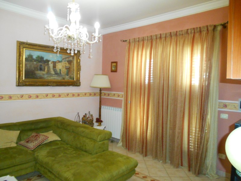 Casa Indipendente in Vendita a Castelvetrano, zona Periferia, 110'000&euro;, 110 m²