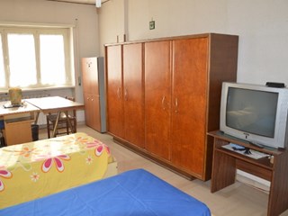 Stanza in Affitto a Roma, zona largo telese, 230€, 78 m², arredato