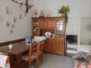 Quadrilocale in Affitto a Camaiore, zona Lido di Camaiore, 2'000€, 75 m², arredato