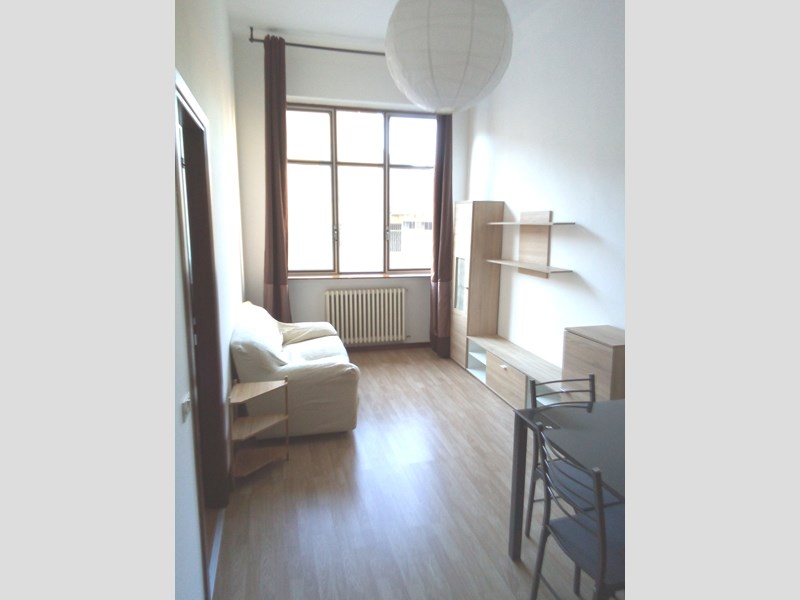 Bilocale in Affitto a Valenza, zona centro, 300€, 40 m², arredato