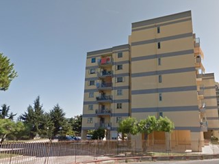 Quadrilocale in Vendita a Pozzuoli, zona Monteruscello, 229'000€, 90 m²