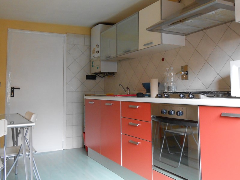 Bilocale in Affitto a Torino, zona Centro via Carmine 9, 450€, 38 m², arredato