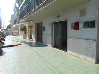 Immobile commerciale in Vendita a Castelvetrano, 28'000&euro;, 35 m²