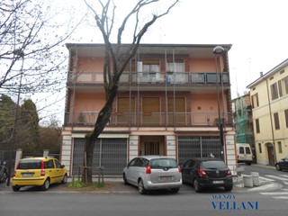 Villa in Vendita a Carpi, 370'000€, 500 m²