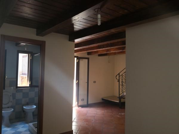 Bilocale in Vendita a Palermo, zona PALERMO, 58'000€, 60 m²
