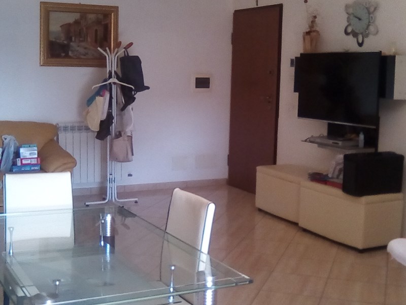 Trilocale in Vendita a Marsala, zona via Dante Alighieri, 135'000&euro;, 95 m²