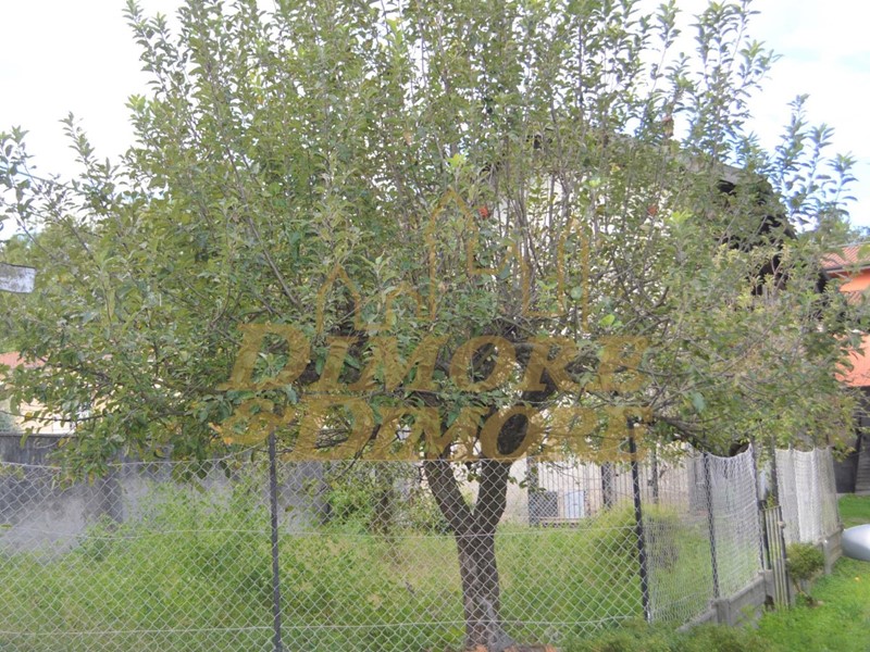 Casa Semi Indipendente in Vendita a Bogogno, 85'000€, 180 m²