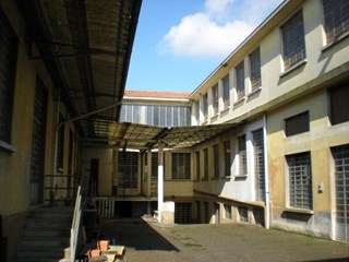 Capannone in Vendita a Vigevano, 580'000€, 2000 m²