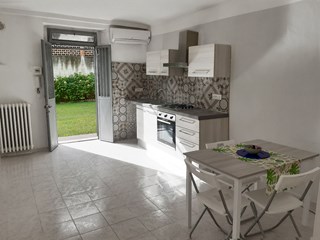 Bilocale in Vendita a Torino, zona Precollina, 44'900€, 43 m², arredato