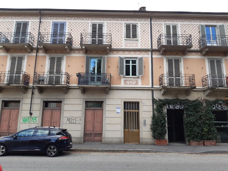 Bilocale in Vendita a Torino, zona Precollina, 44'900€, 43 m², arredato