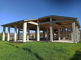 Capannone in Vendita a Castelnuovo Magra, 9'999'999€, 650 m²