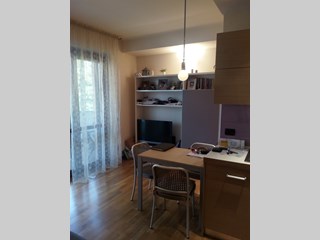 Bilocale in Vendita a Lodi, zona RESIDENZIALE, 145'000€, 60 m², arredato, con Box