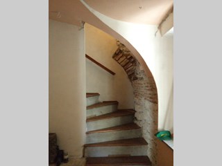 Appartamento in Vendita a Gozzano, zona centro storico, 87'000€, 190 m²