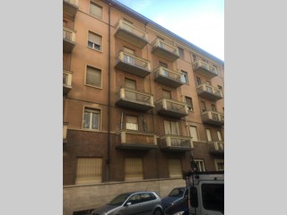Trilocale in Vendita a Asti, zona centro, 39'800&euro;, 65 m²