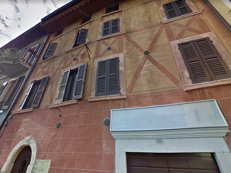Bilocale in Vendita a Toscolano Maderno, zona Via Trento, 63'125€, 45,75