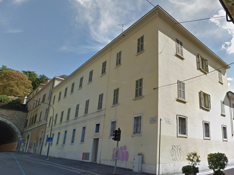 Casa di corte in Vendita a Brescia, zona Via dei Musei, 5'291'250€